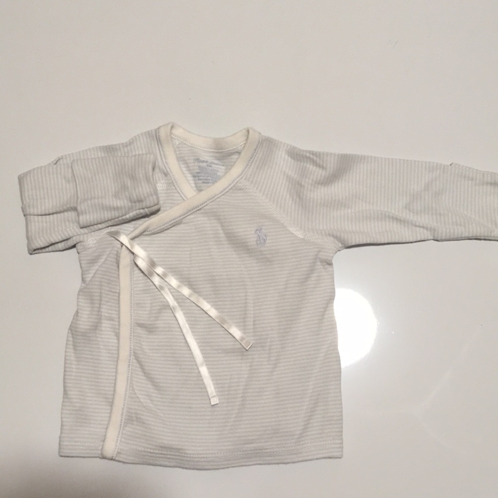5 for 25$ Ralph Lauren 6 month kimono style shirt
